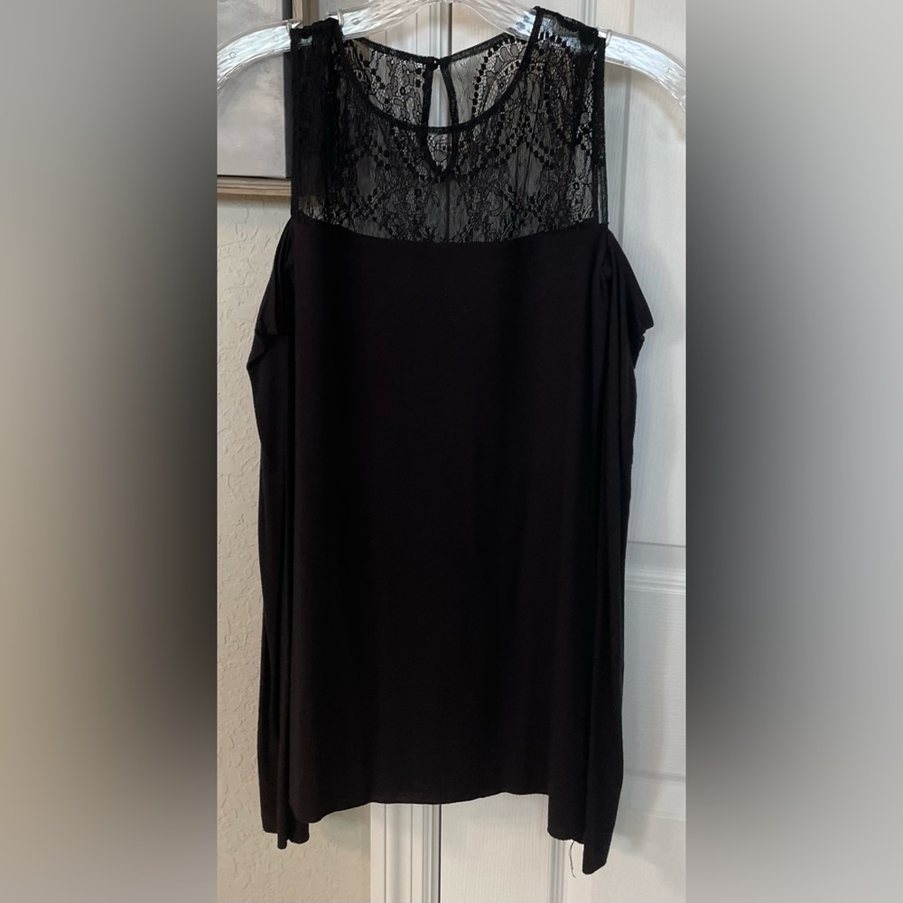 Bailey 44 Women’s L/S Cold Shoulder Top w/Lace Details on Upper Body-XS-Preowned